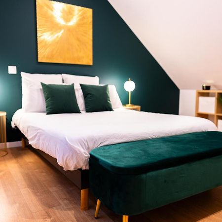 Grand Loft Familial 4 Chambres Avec Parking Prive Saumur Buitenkant foto