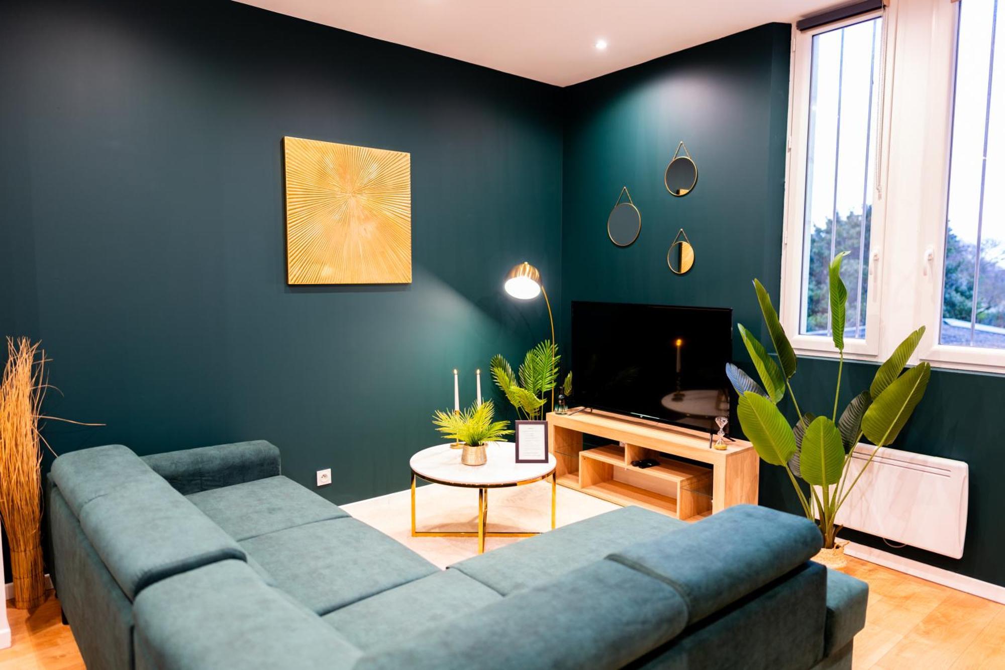 Grand Loft Familial 4 Chambres Avec Parking Prive Saumur Buitenkant foto