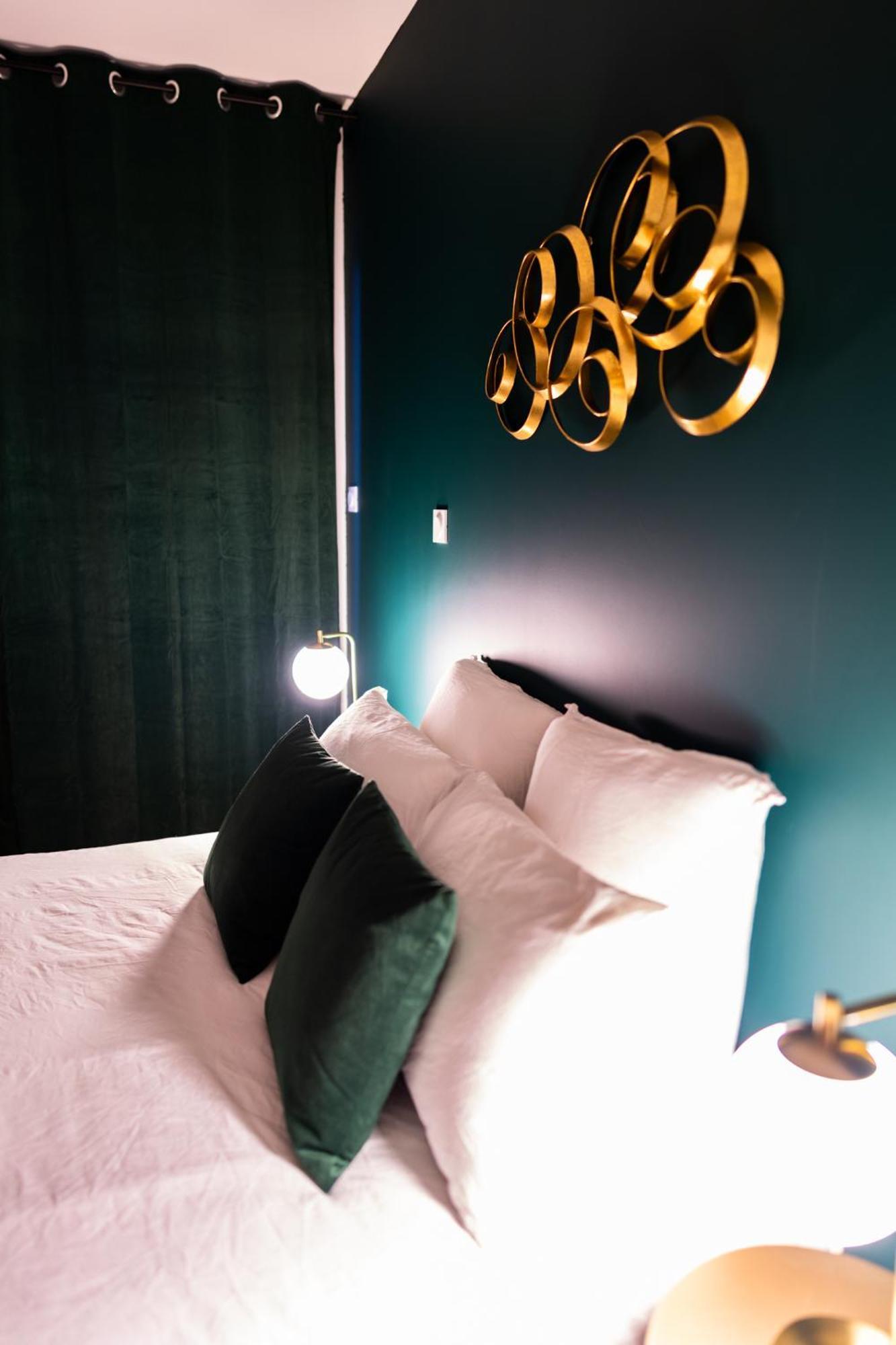 Grand Loft Familial 4 Chambres Avec Parking Prive Saumur Buitenkant foto