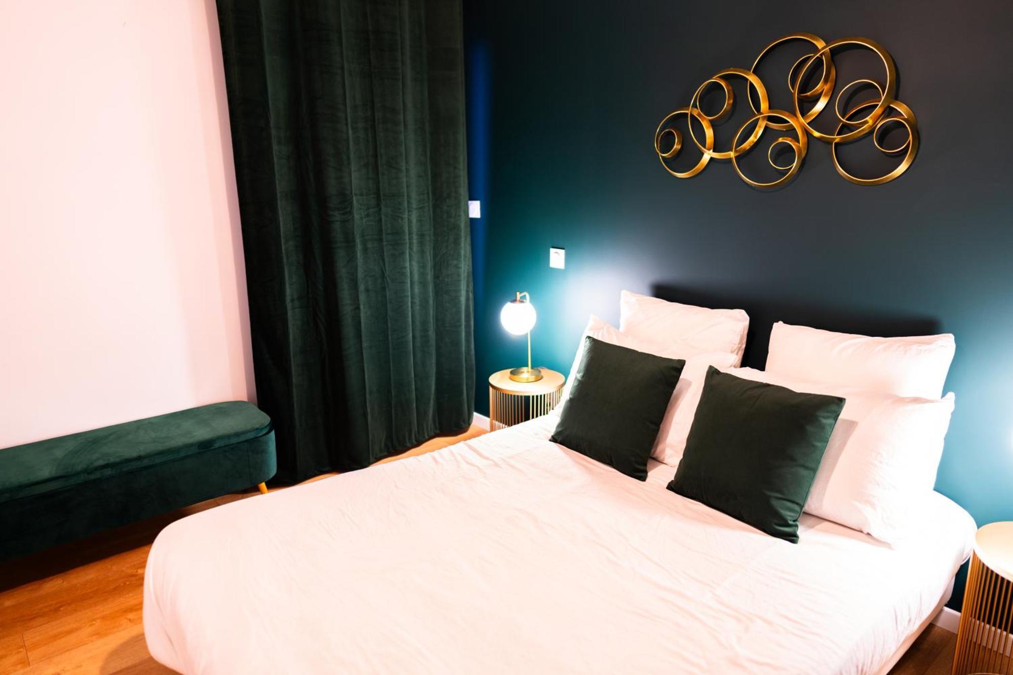 Grand Loft Familial 4 Chambres Avec Parking Prive Saumur Buitenkant foto